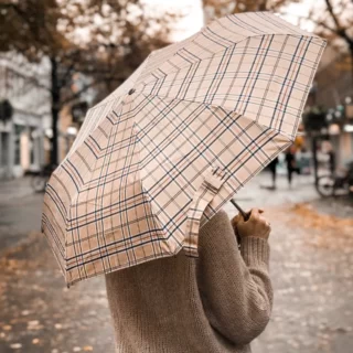 Осень, девушка, счастливый дождь, зонт, улица
